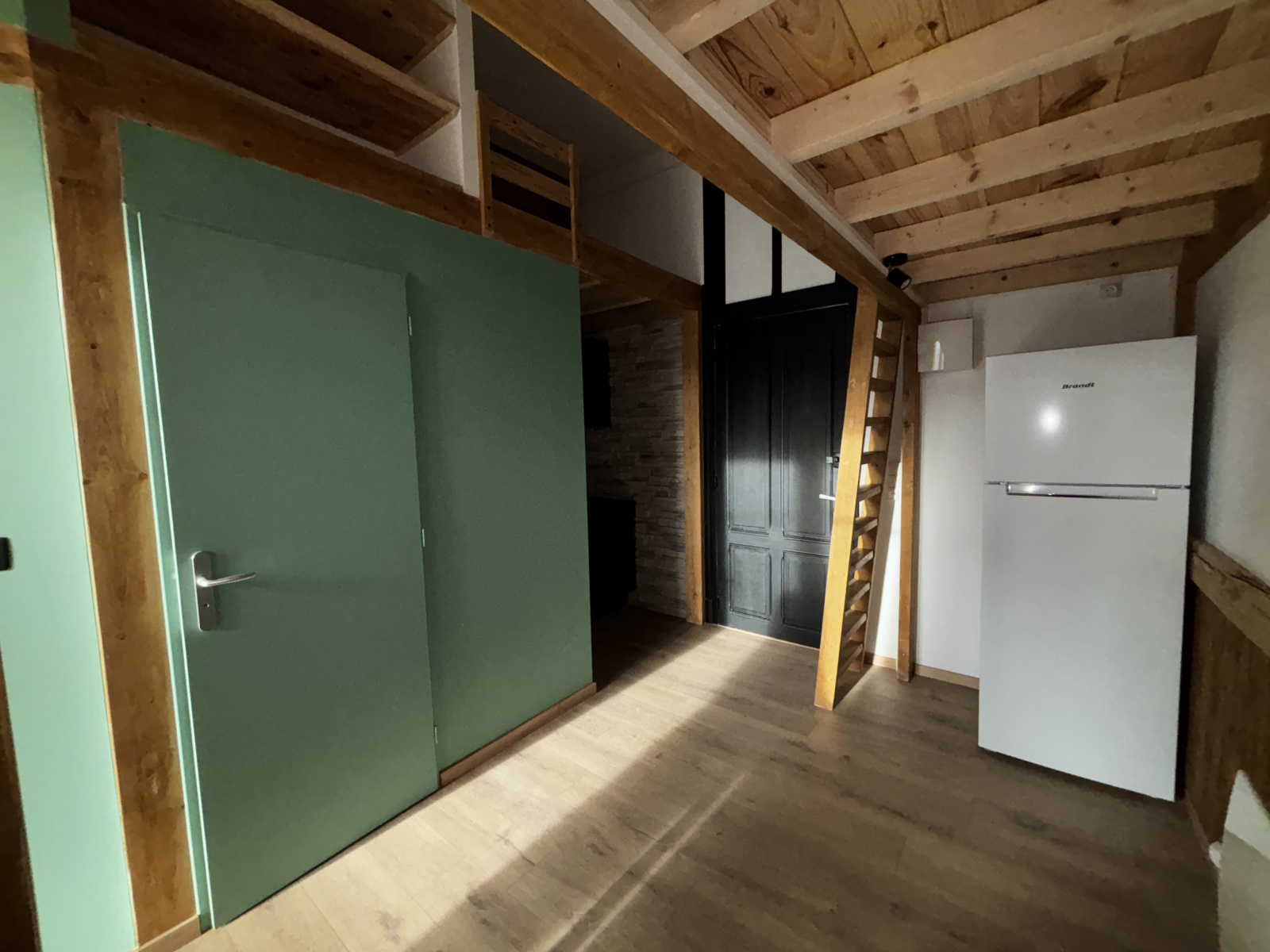 Image_6, Studio, Gérardmer, ref :486T-13